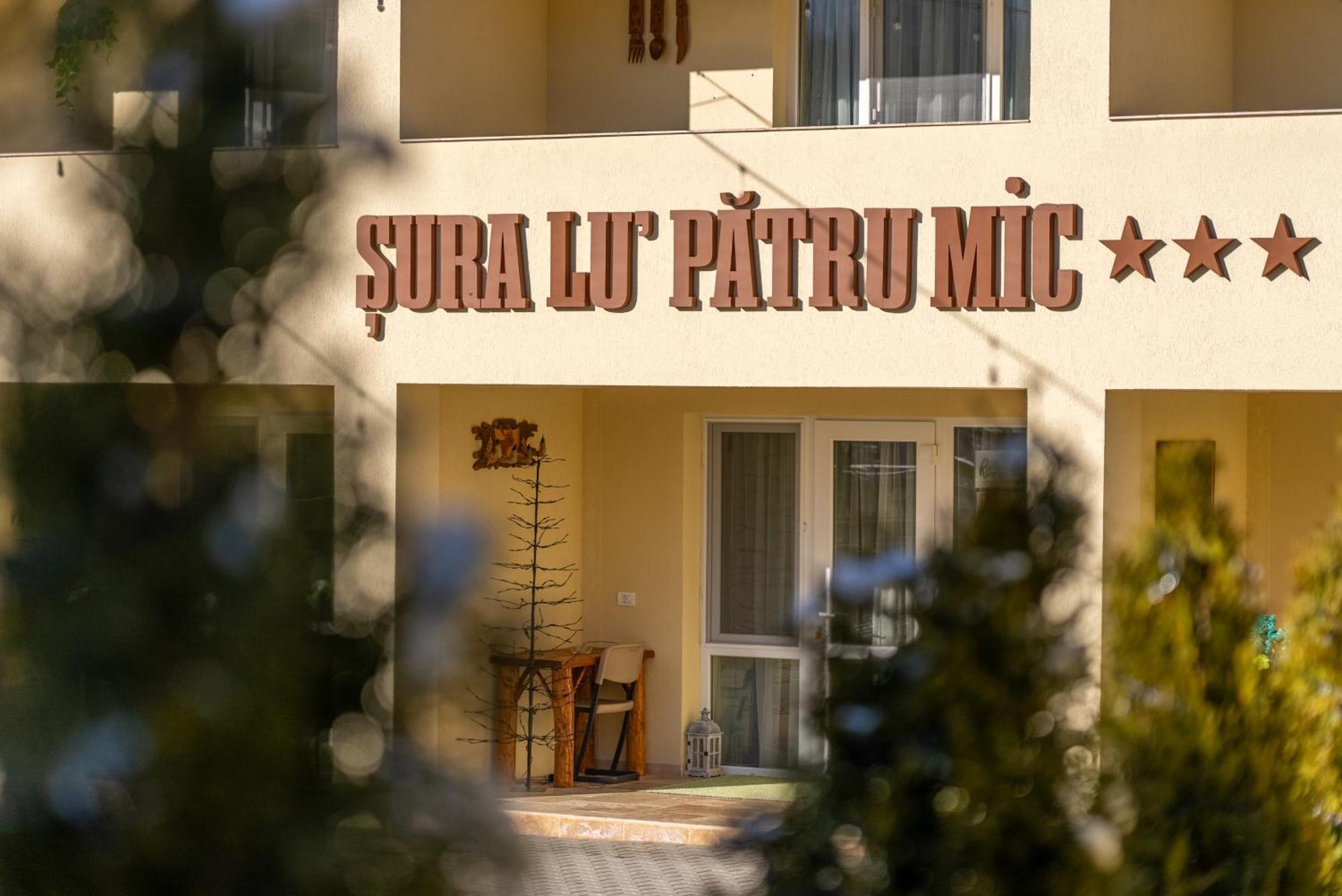 Sura Lu' Patru Apartment Vulcan  Exterior photo